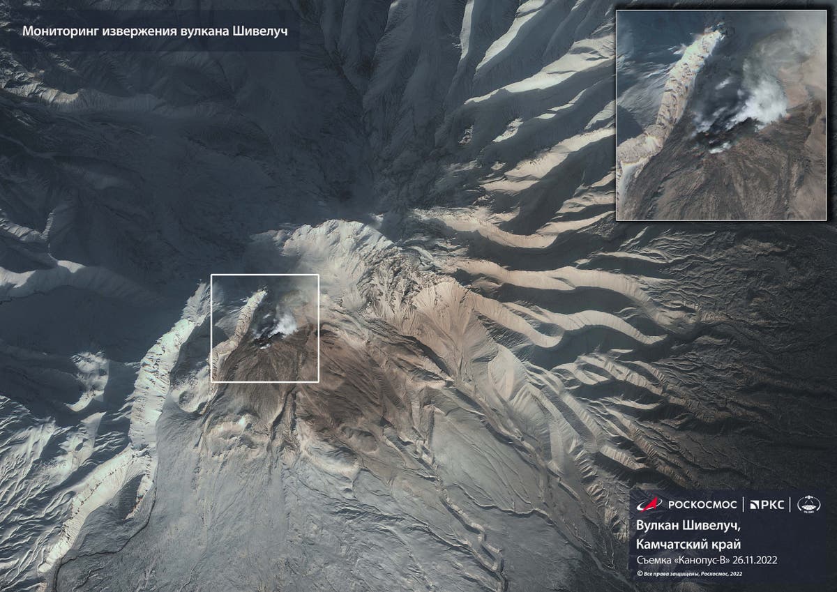 Shiveluch volcano news &ndash; live: Eruption in Russia&rsquo;s Kamchatka shoots ash 20km into the sky