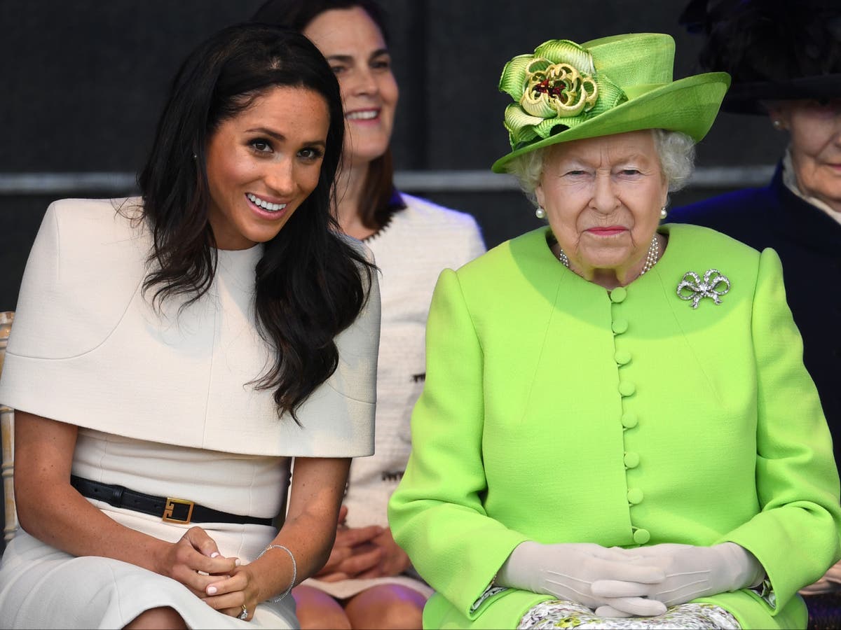 Koningin Elizabeth II was verrast toen Meghan Markle haar advies afwees, beweert een nieuw boek