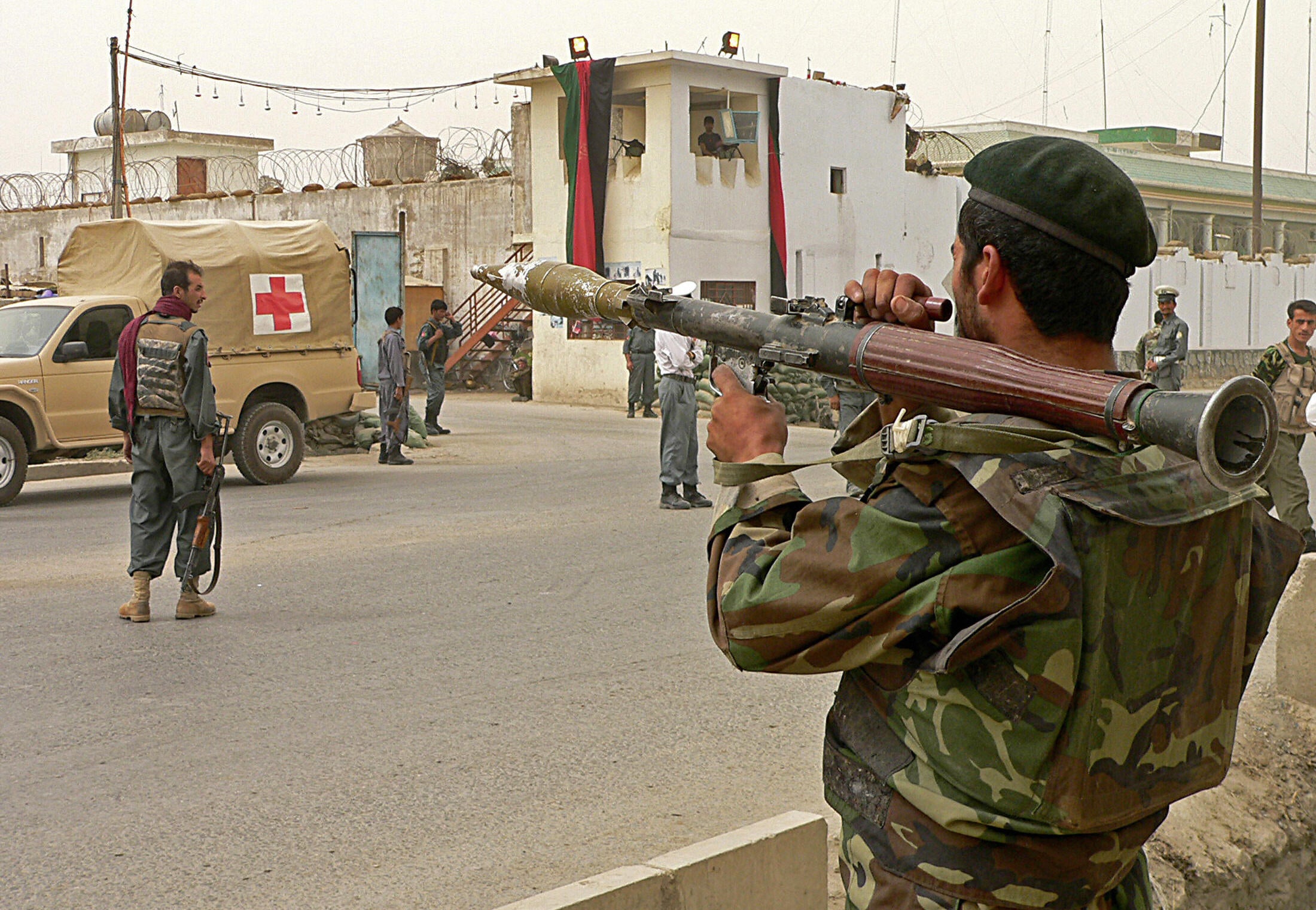 Afghan soldiers and police in Kandahar in 2008