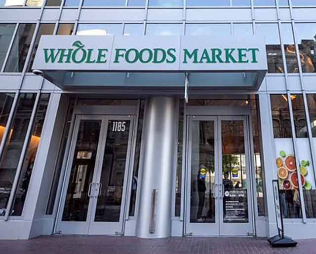 <p>Whole Foods is closing its flagship San Francisco store one year after it opened.</p>