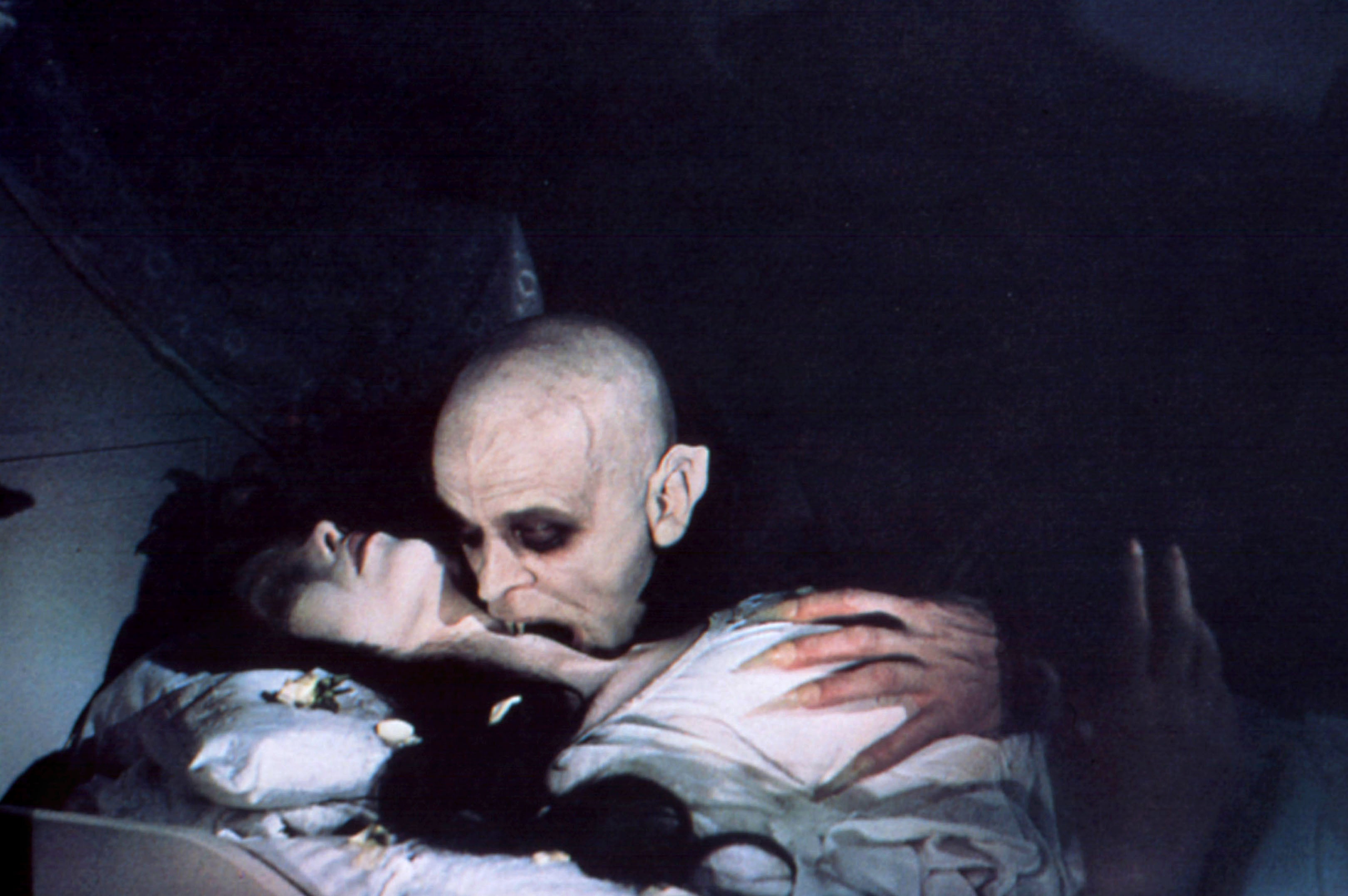 Isabelle Adjani and Klaus Kinski in ‘Nosferatu The Vampyre’ (1979)