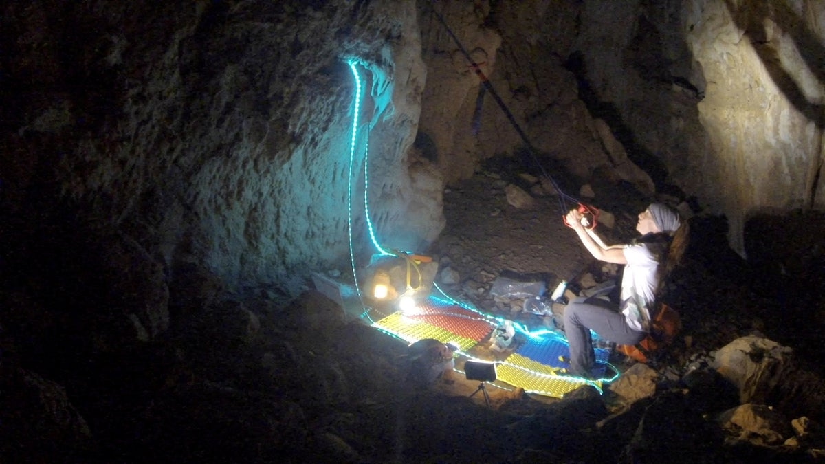Beatriz Flamini: Spanish athlete leaves cave after 500 days in total isolation