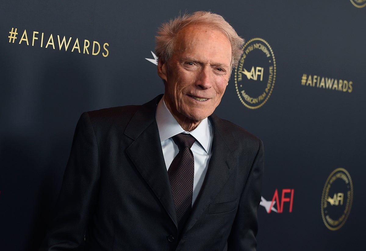 Clint Eastwood set to direct ‘Juror No. 2’ for Warner Bros.