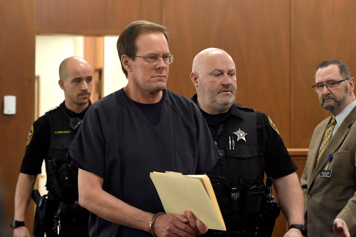 Wisconsin man gets life in prison for wife's 1998 slaying | The Independent