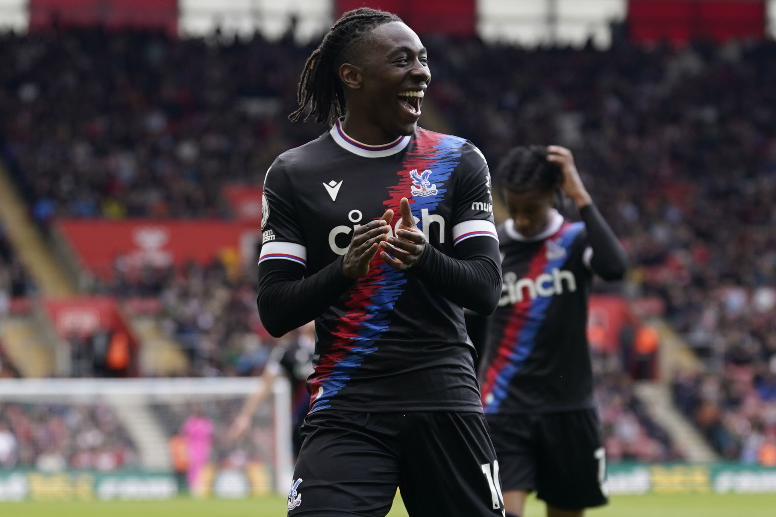  Eberechi Eze of Crystal Palace celebrates scoring his team's first goal during the Premier League match between Southampton and Crystal Palace at St Mary's Stadium on April 9, 2023.