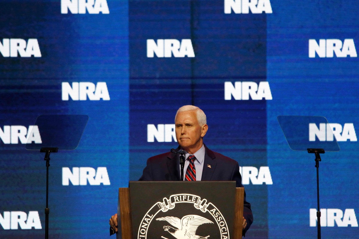 NRA crowd greets Mike Pence with boos: ‘I love you too’