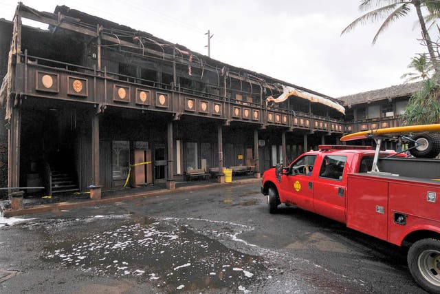 Hawaii Elvis Resort Demolition