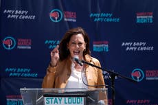 Kamala Harris rallies as high court eyes abortion pill rules