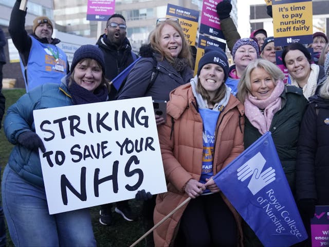 <p>Royal College of Nursing members on the picket line</p>