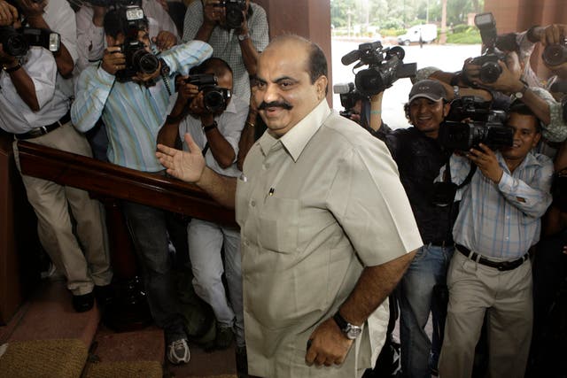 <p>File photo: Indian lawmaker Atiq Ahmed, then serving jail sentence, arrives at the Parliament house in New Delhi on 21 July 2008</p>