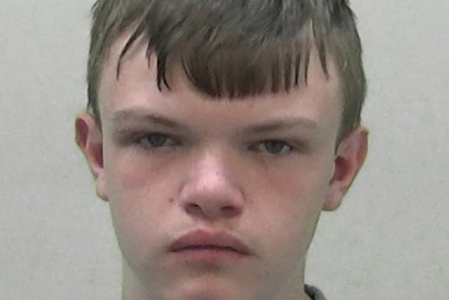 La policía de Northumbria sin fecha entrega una foto de Leighton Amies, de 15 años, declarado culpable del asesinato de Tomasz Oleszak