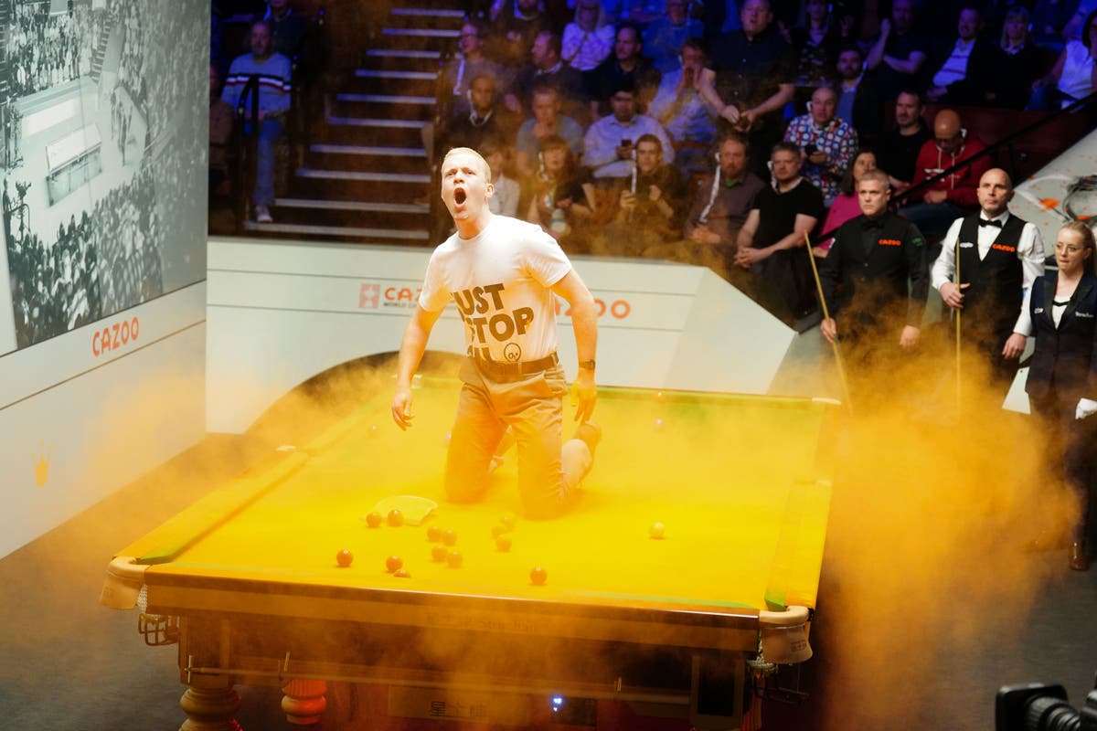 Protesters force stoppage at World Snooker Championship in Sheffield