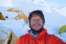 Noel Hanna: Mountaineer who has climbed Mount Everest 10 times dies during expedition in Nepal