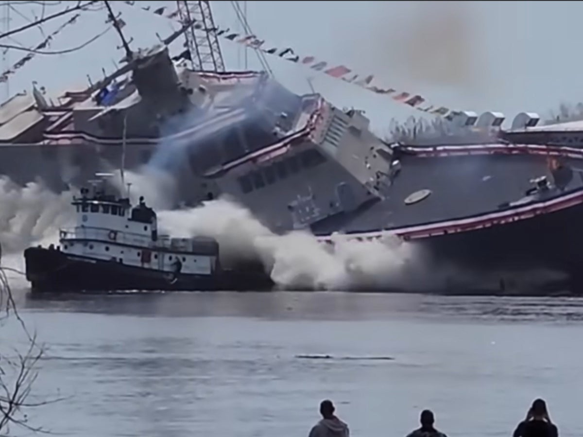 US warship collides with tugboat in disastrous launch