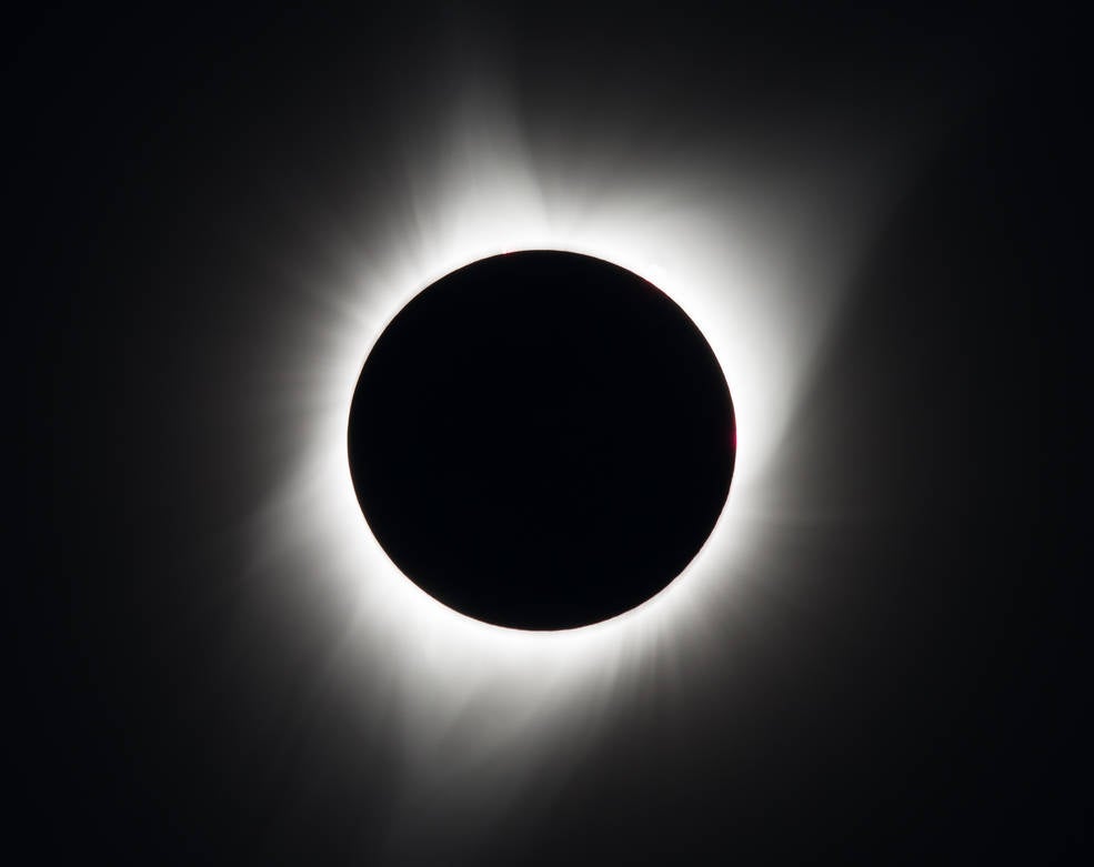 <p>Total solar eclipse is the only time you can see the ghostly-white solar corona</p>