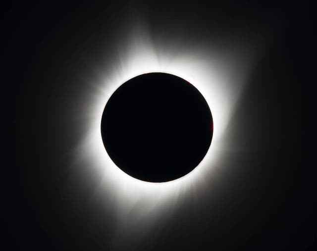 <p>Total solar eclipse is the only time you can see the ghostly-white solar corona</p>