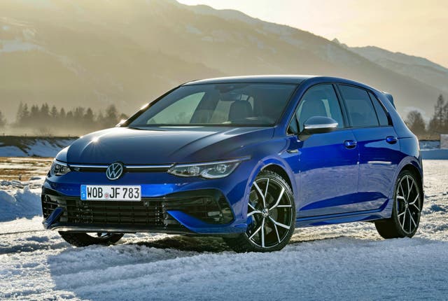 Behind The Wheel Honda Civic Type R vs Volkswagen Golf R