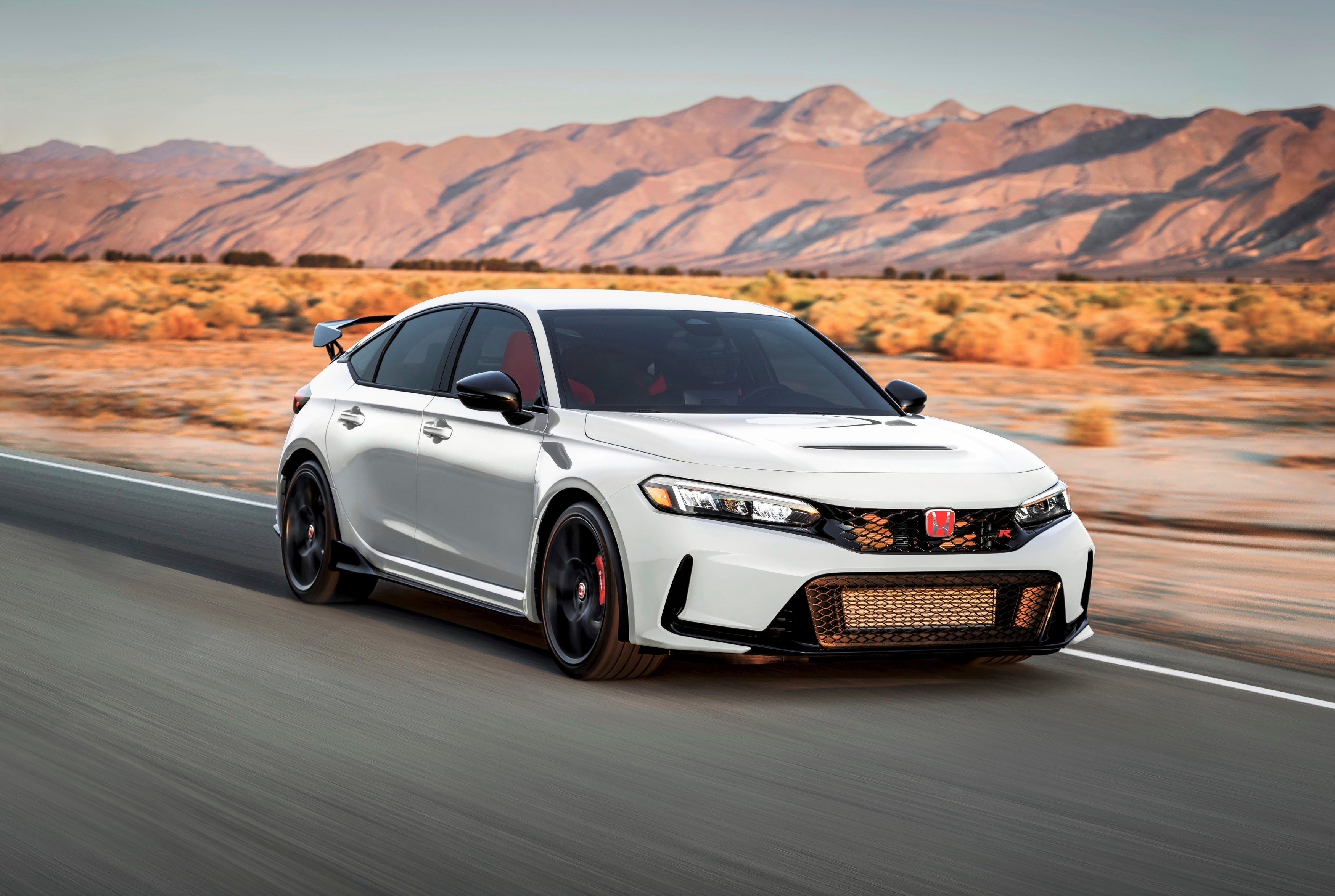 Behind The Wheel Honda Civic Type R vs Volkswagen Golf R