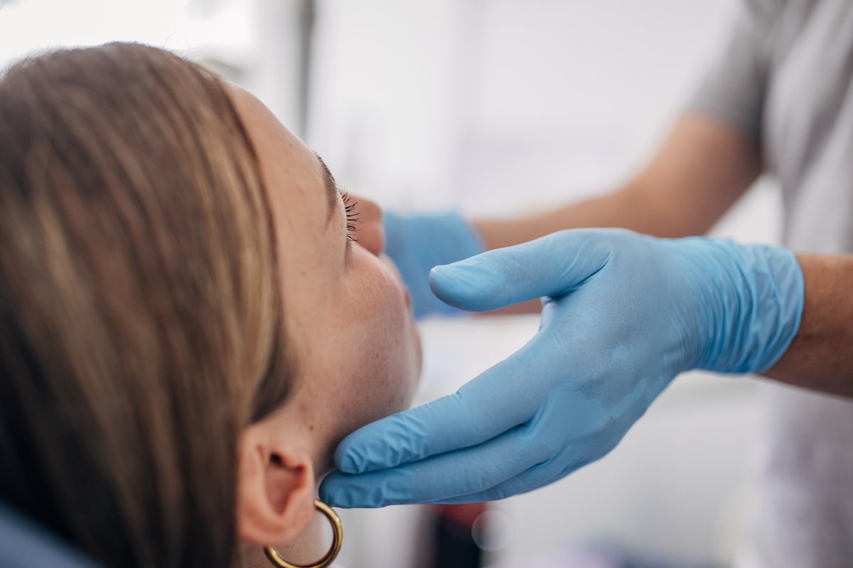 Here’s what happens to your teeth the moment sugar passes your lips