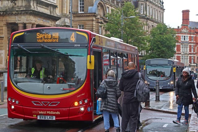 The Transport Secretary has refused to commit to extending the ?2 cap on bus fares in England (Tony Smith/Alamy Stock Photo/PA)