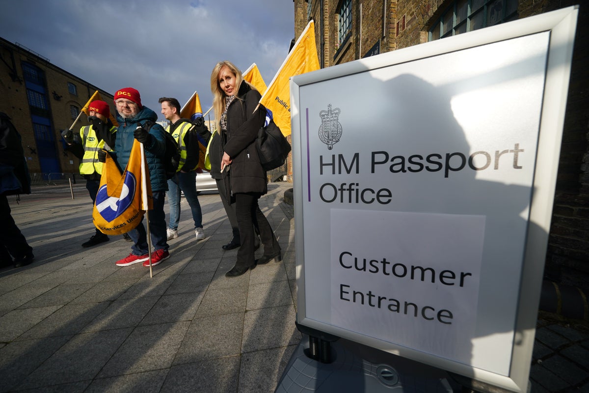 Strike by Passport Office workers to be escalated next month