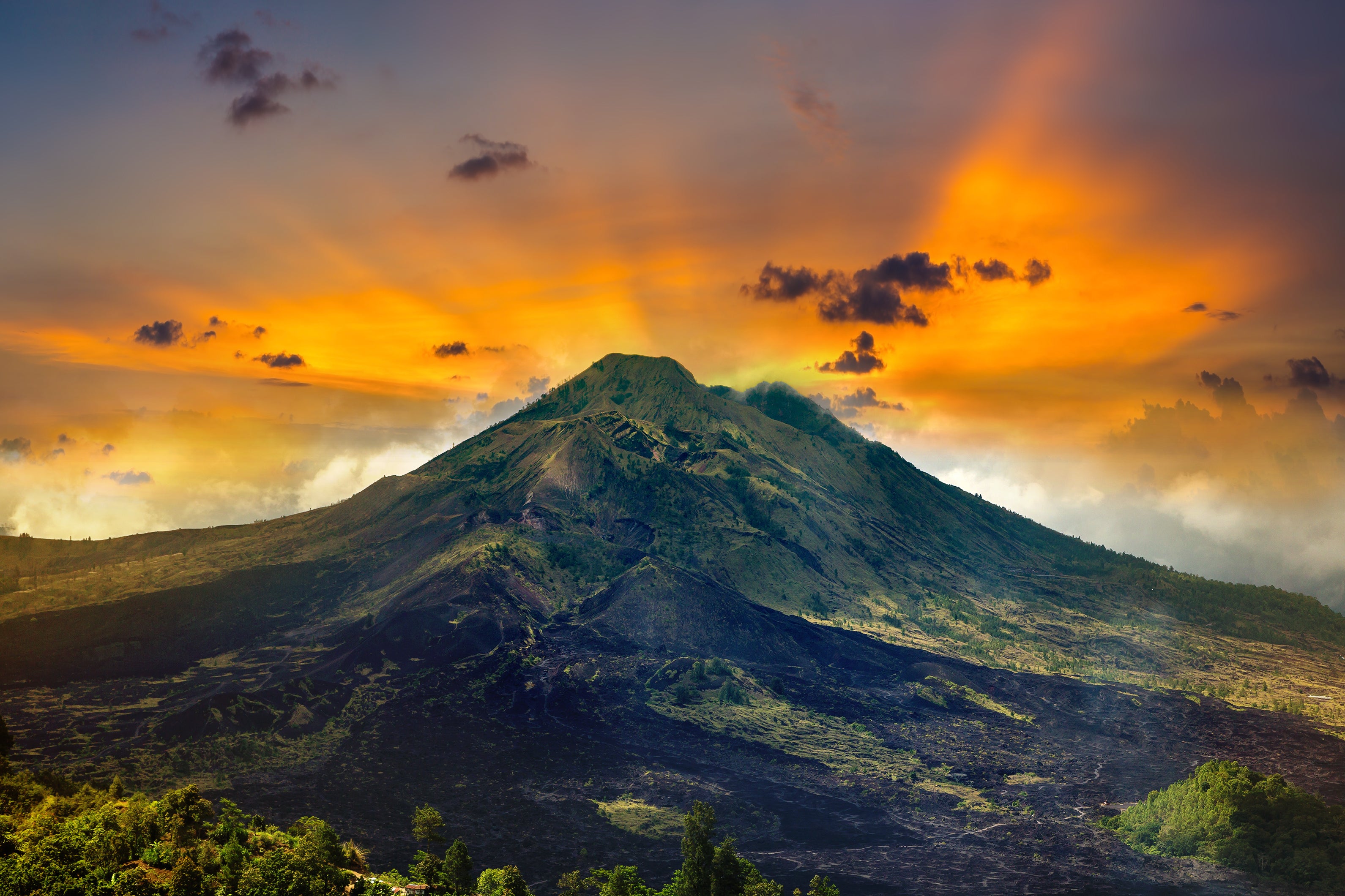 Wake up early for the very best Mount Batur experience