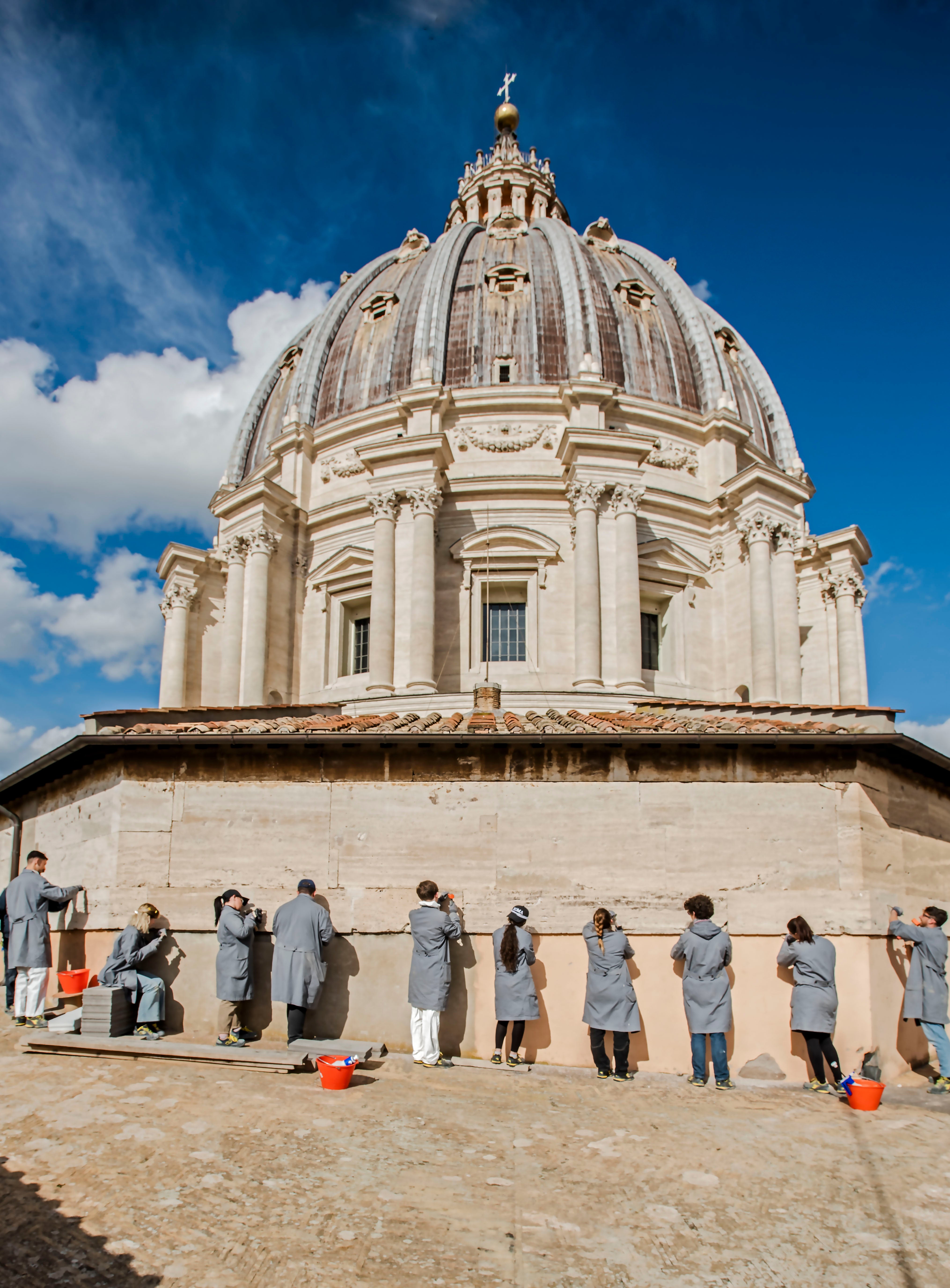 CORRECTION Vatican Artisan School