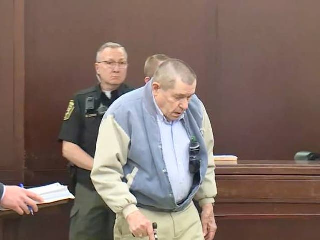 <p>Andrew Lester pleads not guilty in first court appearance over shooting of Ralph Yarl.</p>