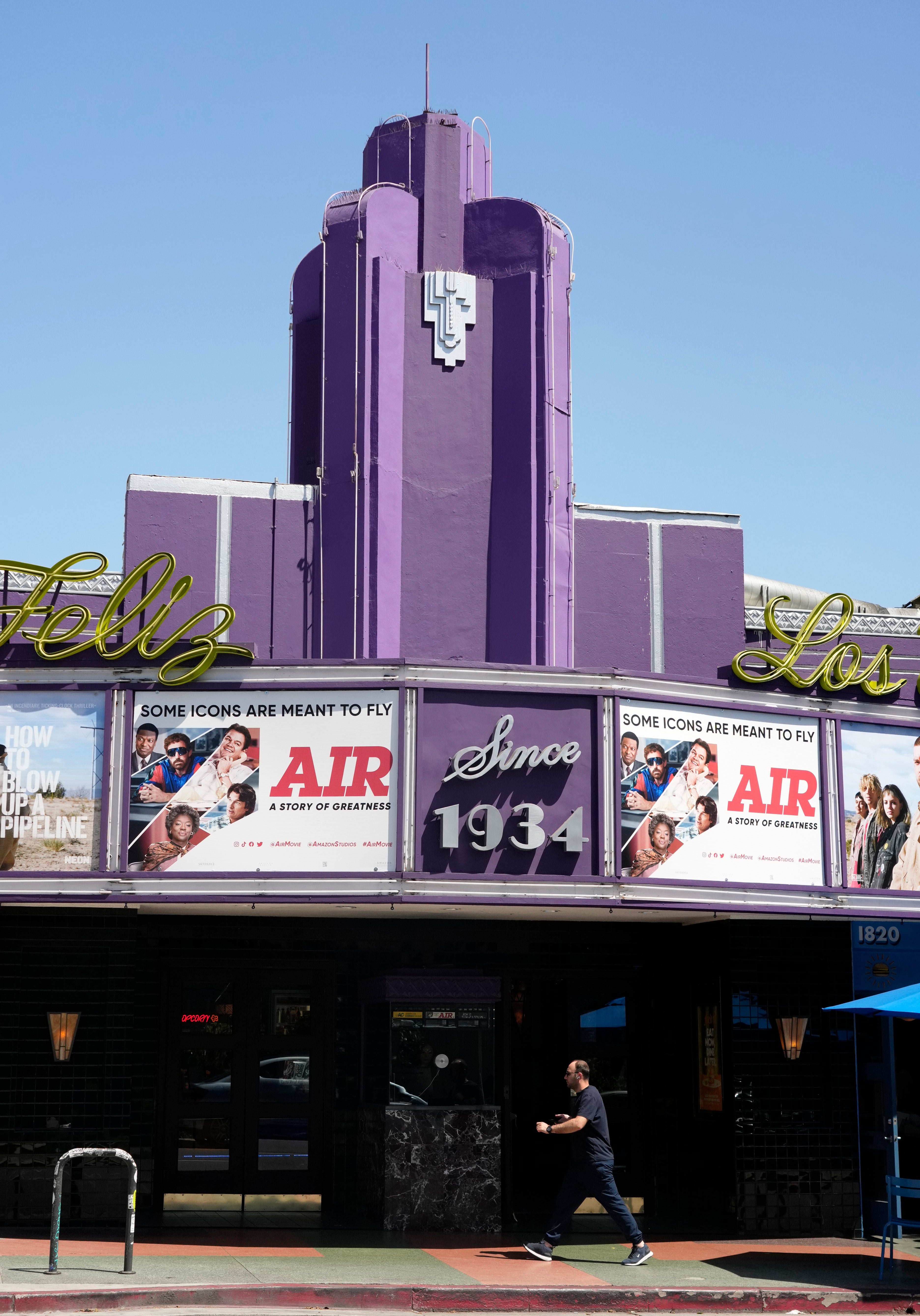 Film Streamers Getting Theatrical