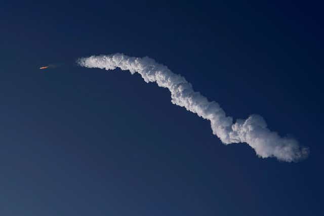 Starship de SpaceX se lanza desde Starbase en Boca Chica, Texas, el jueves 20 de abril de 2023