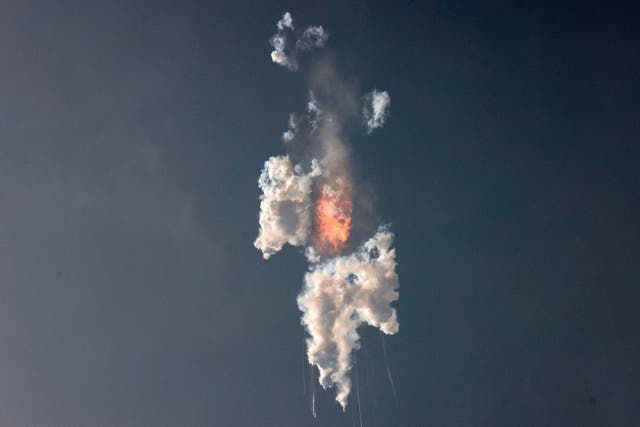 <p>SpaceX’s next-generation Starship spacecraft explodes after its launch</p>