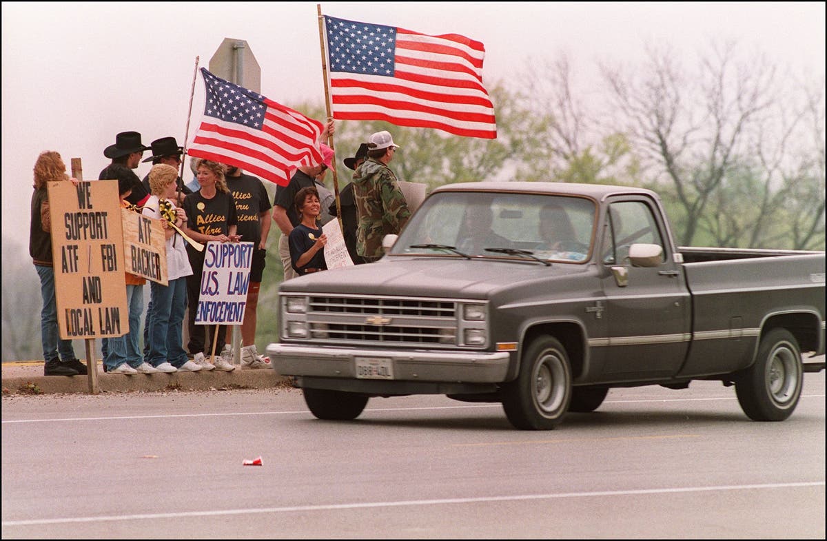 The infamous Texas siege with a ‘straight line’ to QAnon, right-wing militias, and January 6 The infamous Texas siege with a ‘straight line’ to QAnon, right-wing militias, and January 6
