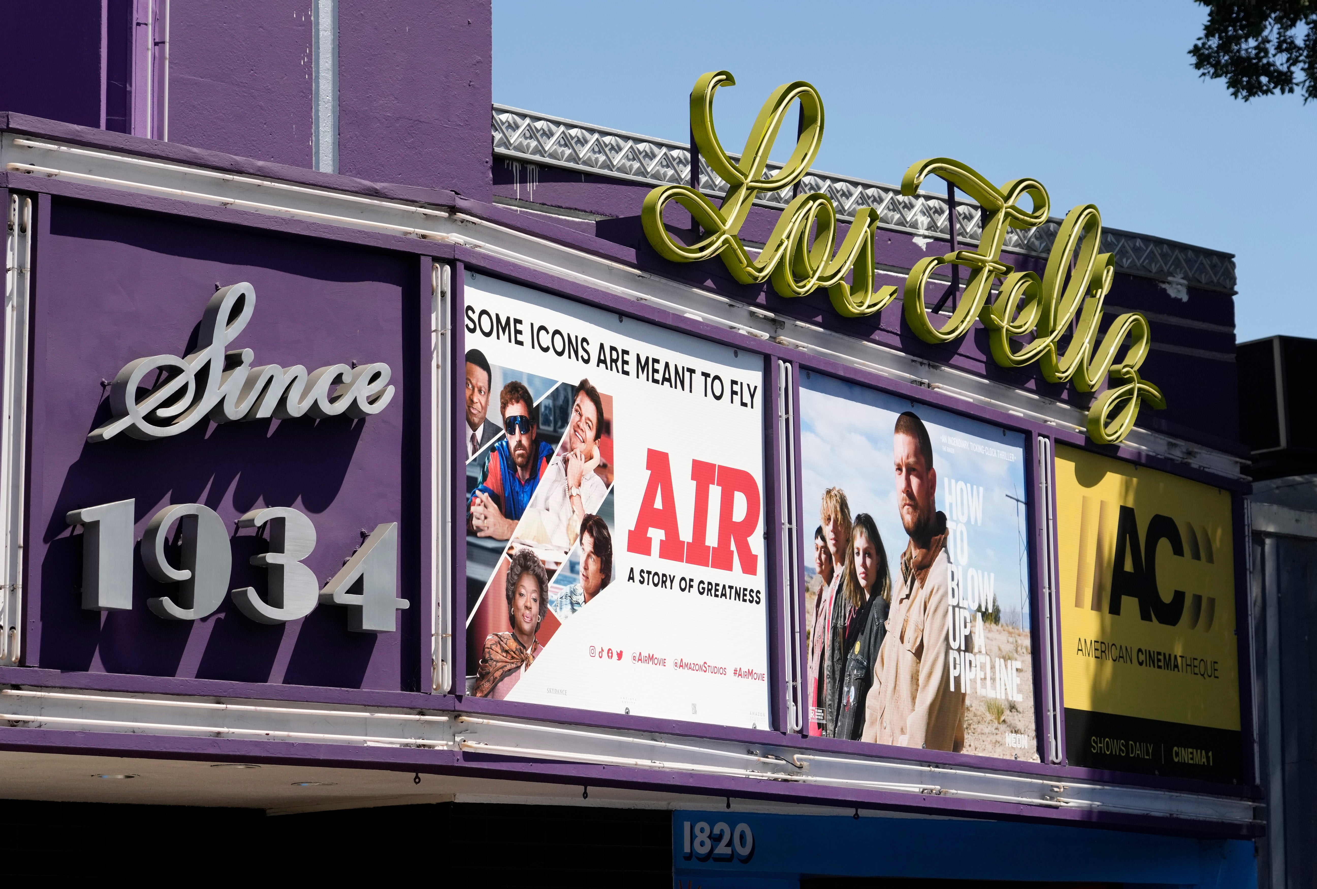 STREAMING A LOS CINES