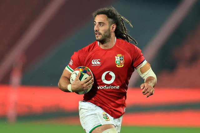 <p>Josh Navidi has been forced to  retire form rugby due to a neck injury </p>