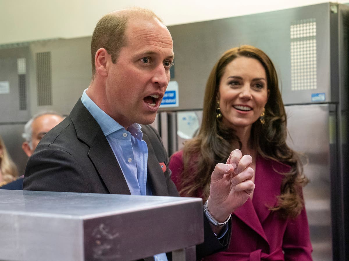 Prince William appears to confuse a cocktail for a fart: ‘Silent but deadly’