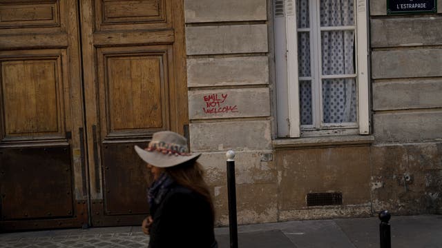 France Emily's Paris