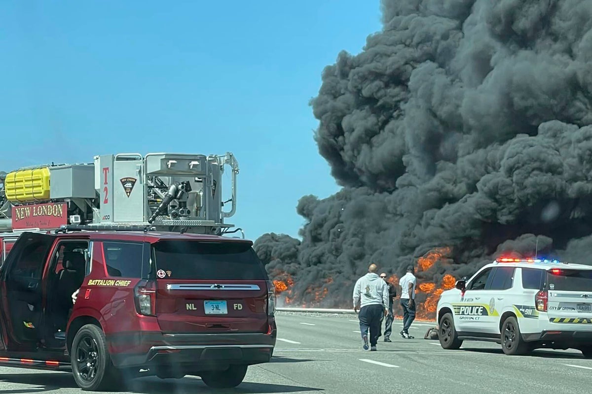 Fatal crash sparks fire on major Connecticut highway bridge
