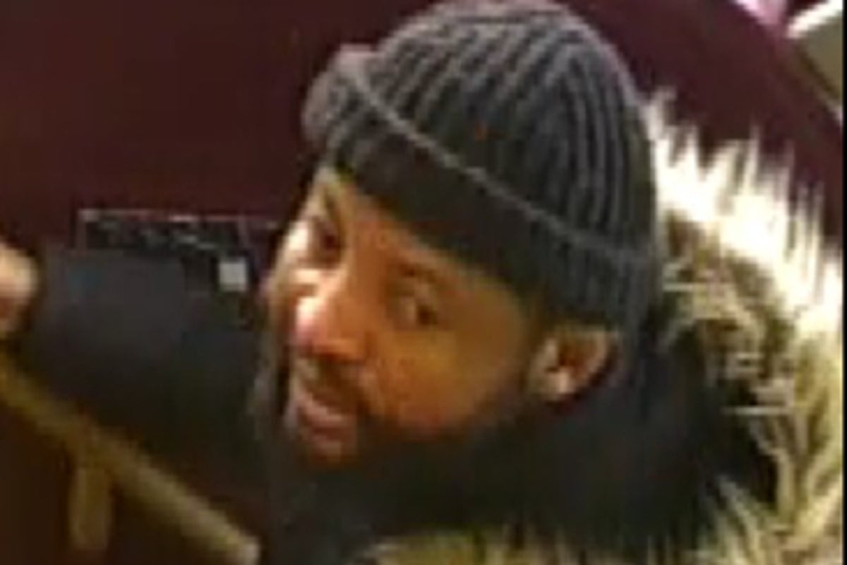 Police appeal after man ‘exposed himself to 11 year old girl on bus ...