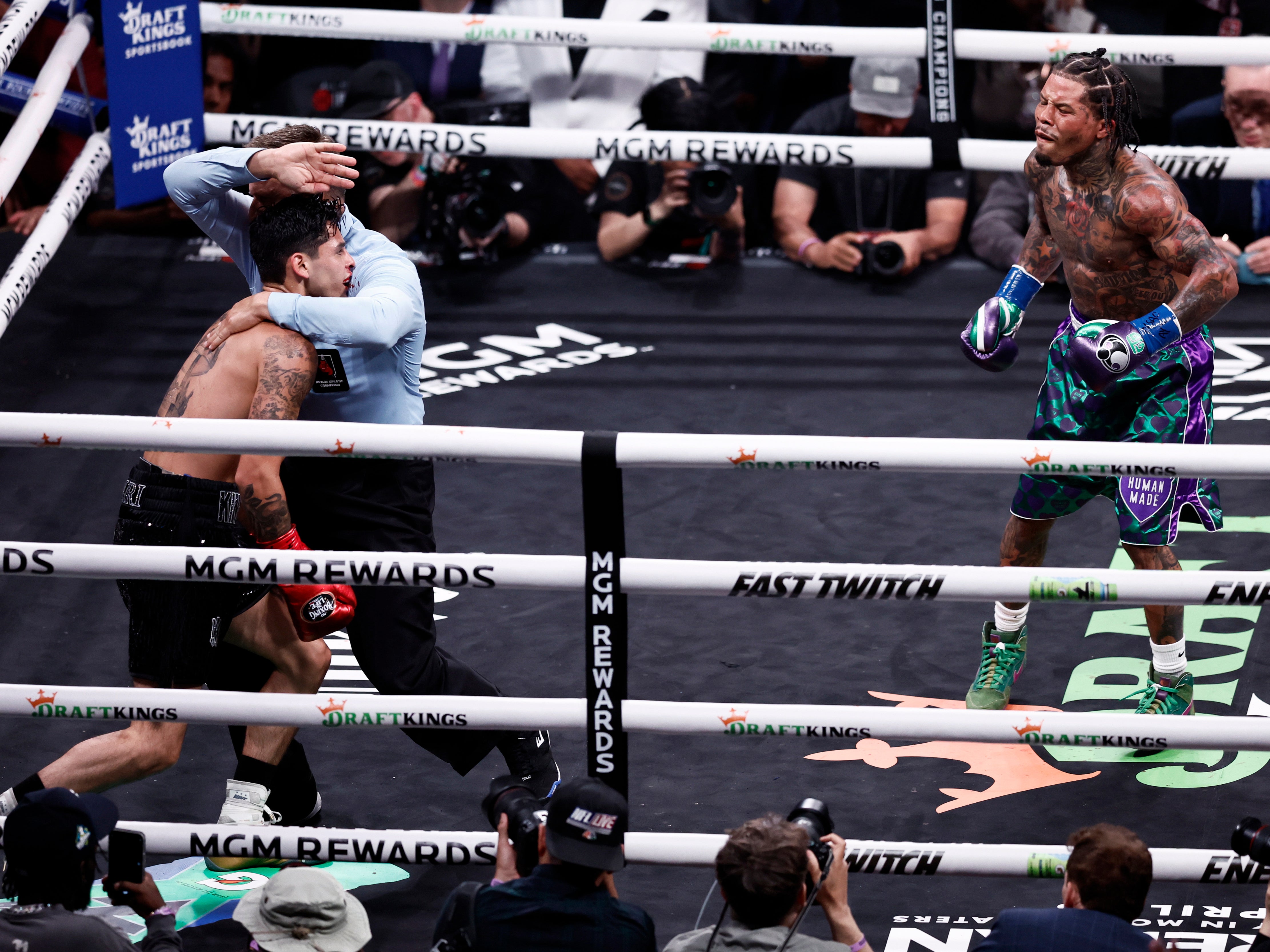 Gervonta Davis vs Ryan Garcia result Tank wins with body shot in seventh round The Independent