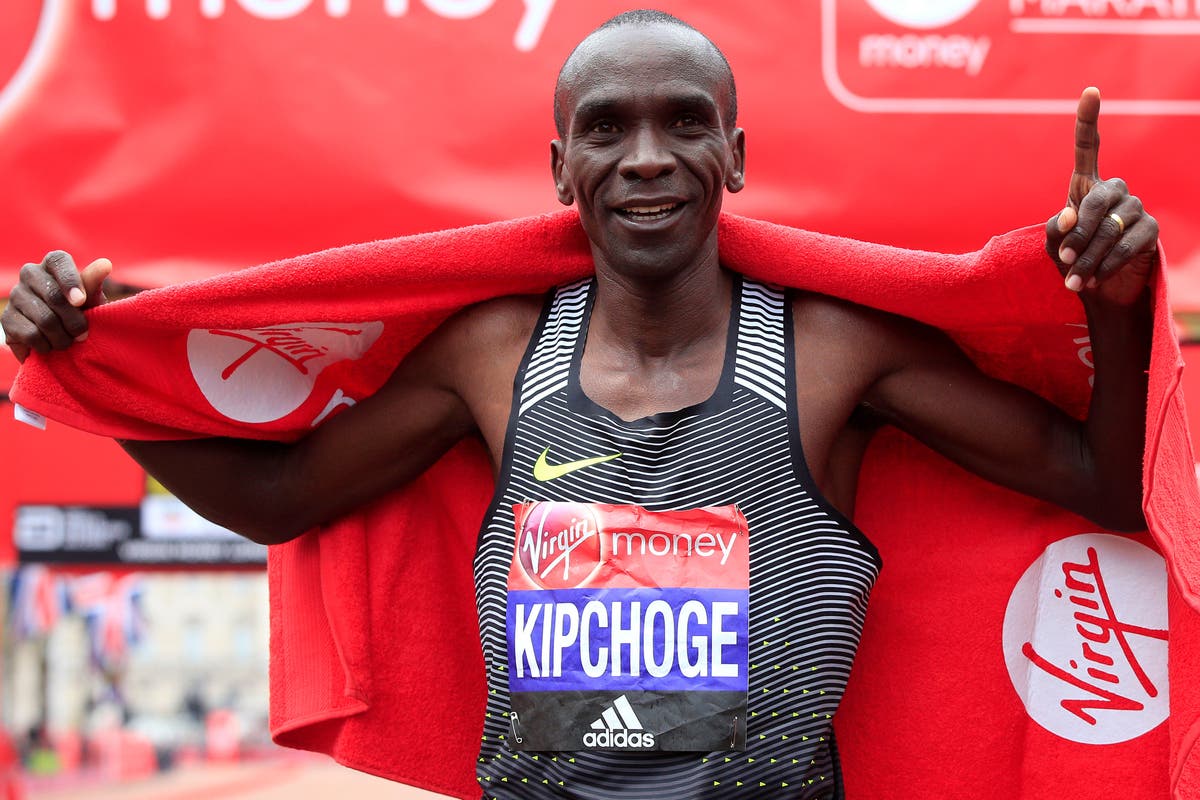 on-this-day-in-2016-eliud-kipchoge-runs-second-quickest-marathon-time