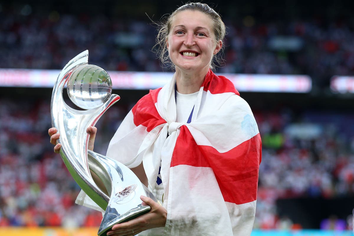 Retired England forward Ellen White announces birth of first child