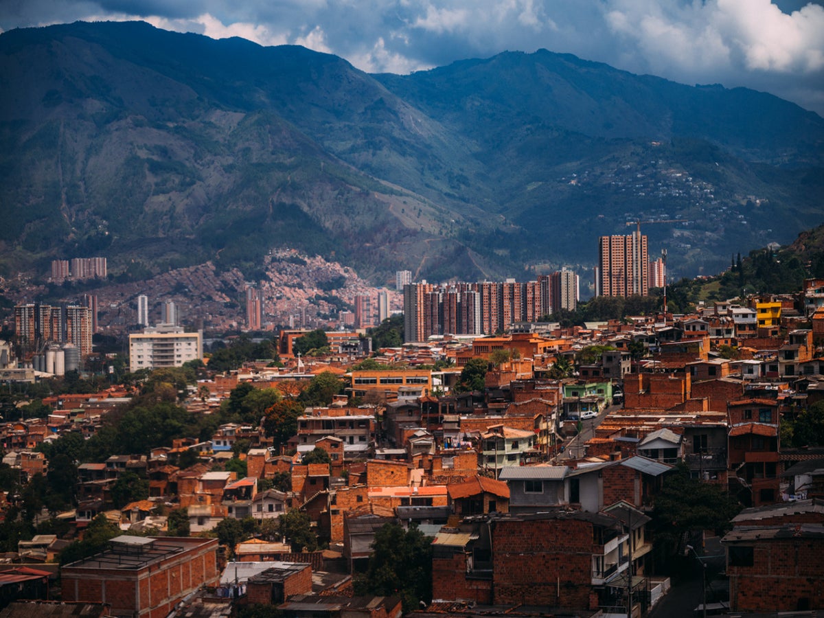 Colombian city bans prostitution after American tourist found with children  | The Independent