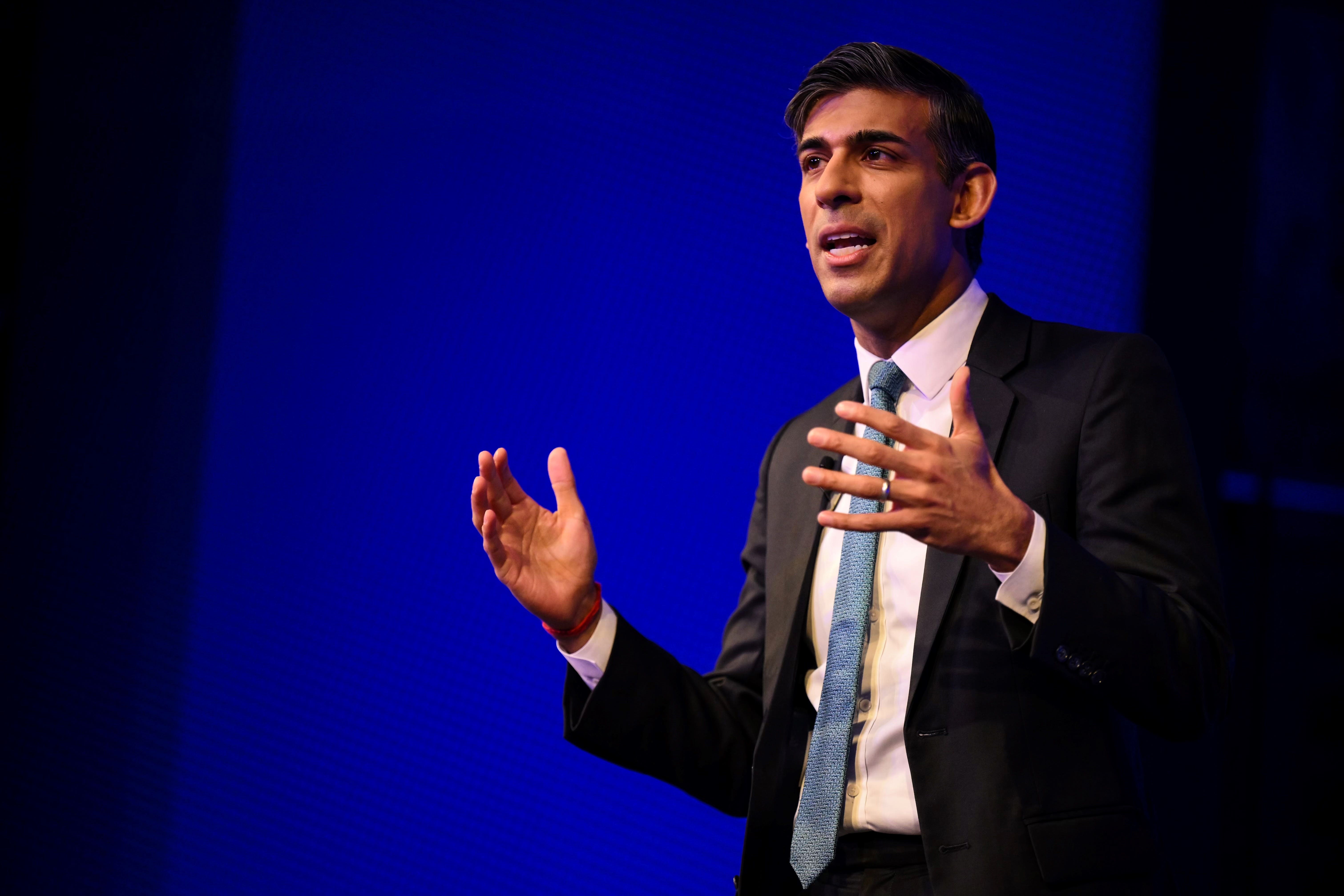Rishi Sunak has reportedly asked officials to seek permission for Britons visiting the EU to use e-gates