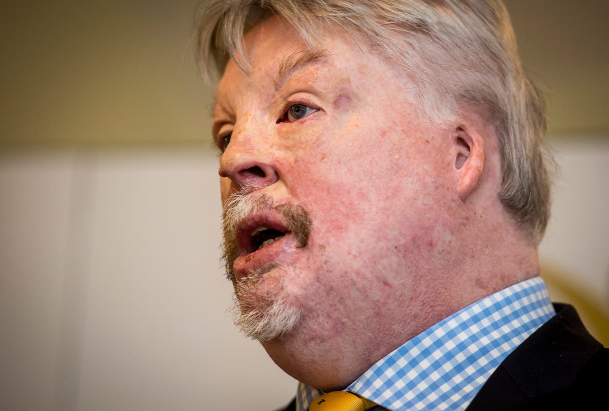 Falklands war veteran Simon Weston backs our campaign to save Afghan pilot from deportation to Rwanda