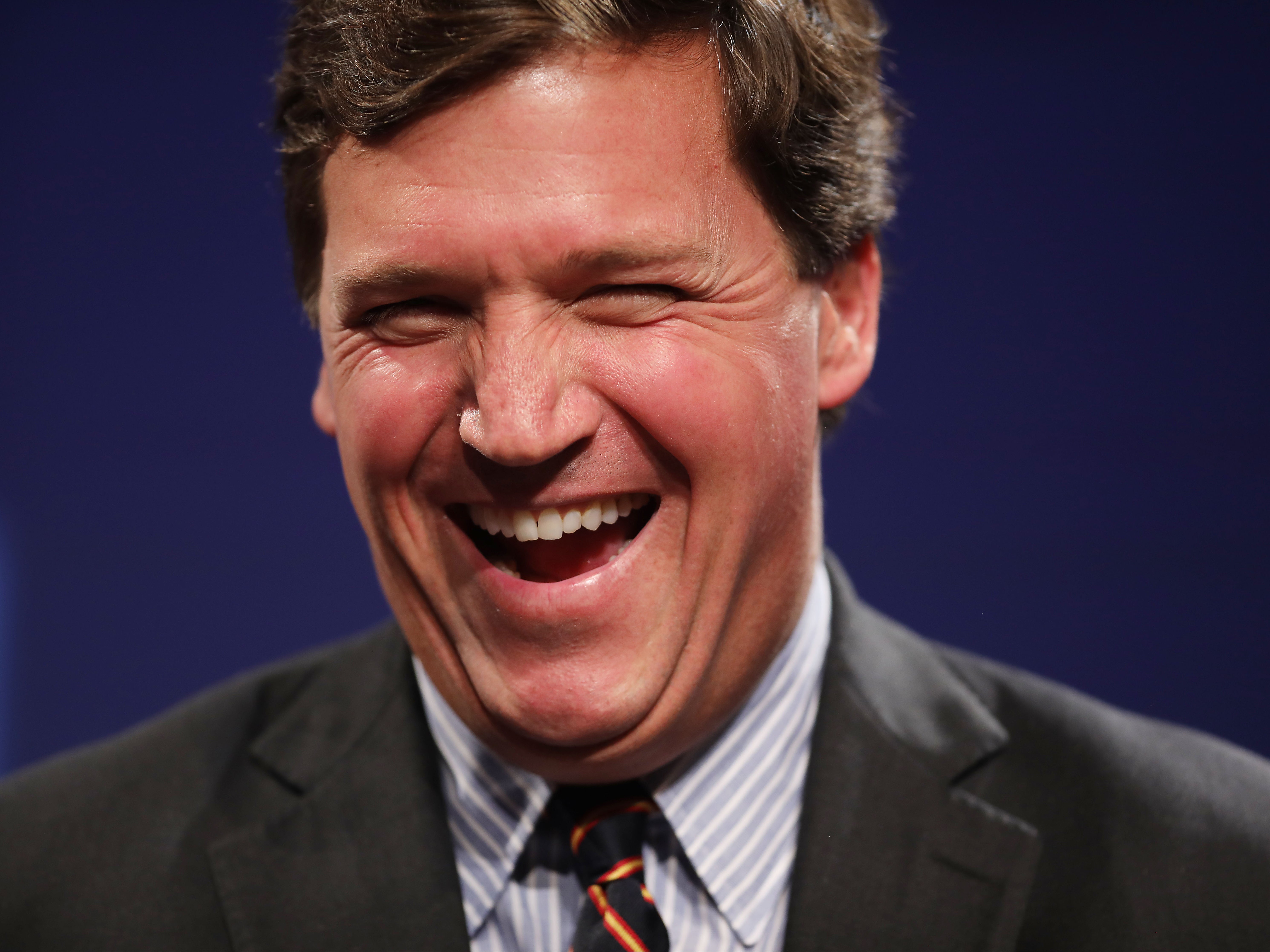 Tucker Carlson Bringing ‘new Version’ Of Present To Twitter After Fox ...