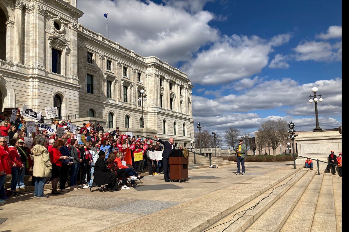 Democrats In The Minnesota Legislature Poised To Pass Contentious Gun