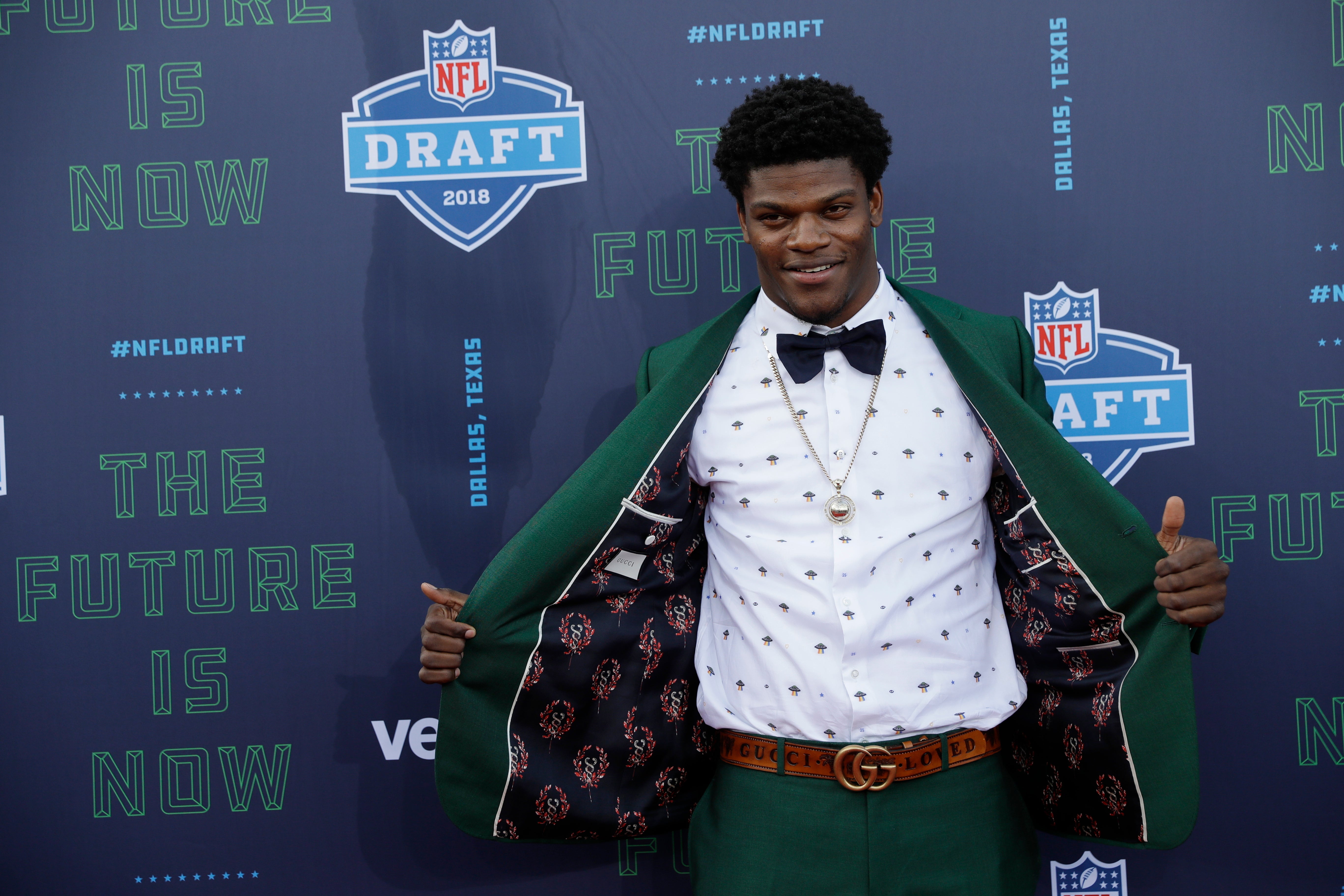 Draft Fashion Football