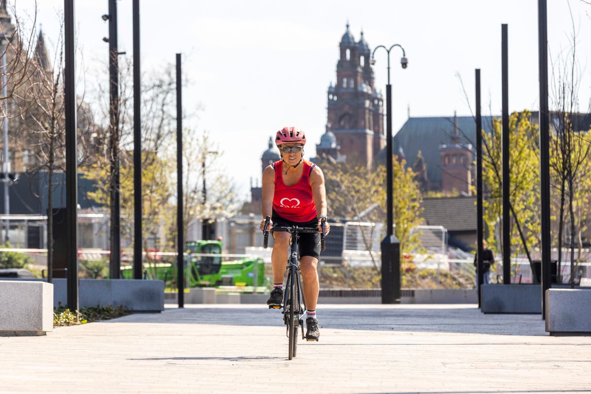 Professor who lost brother to heart disease to cycle across US in fundraiser