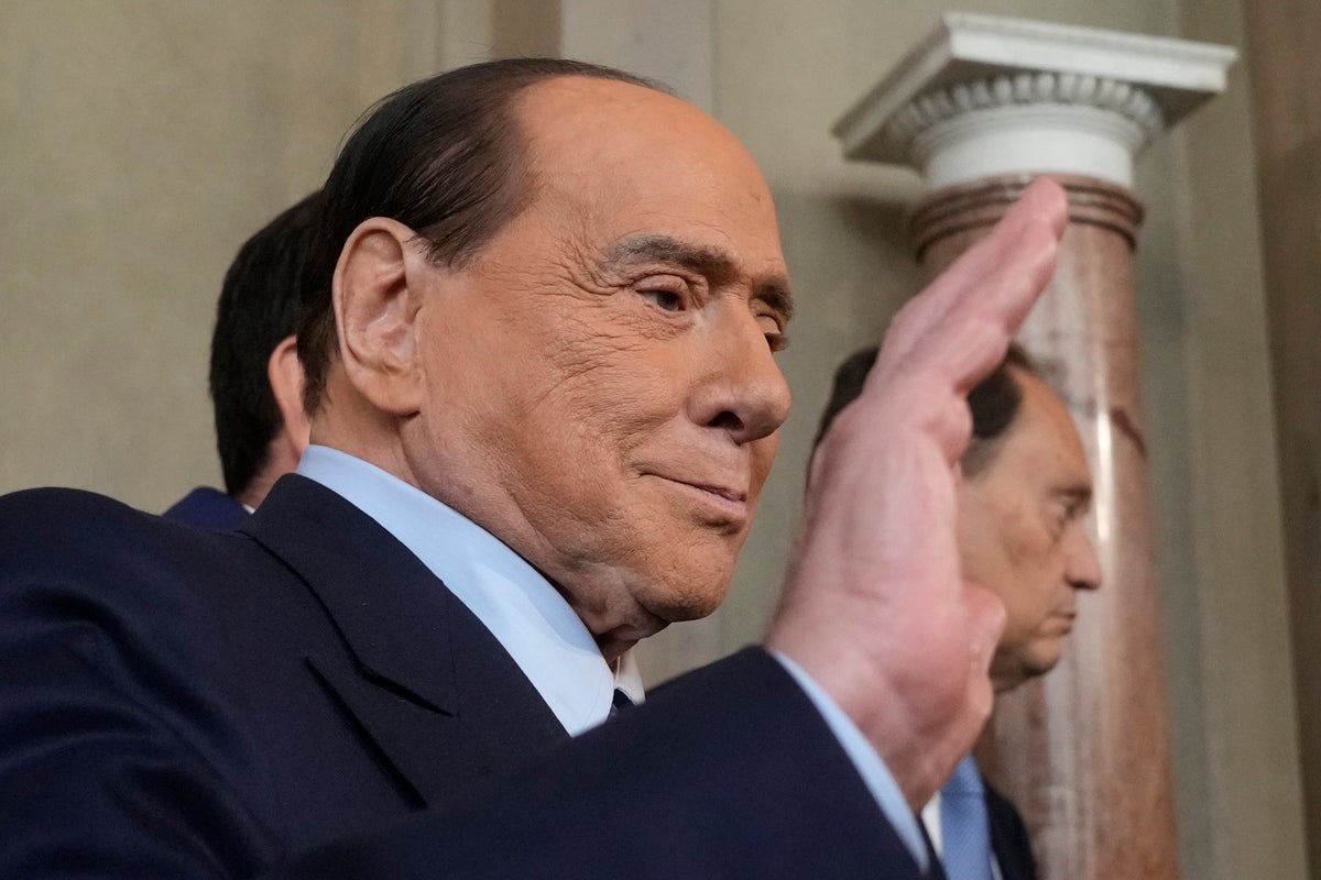 Italy's Berlusconi recovering in 'optimal, convincing' way