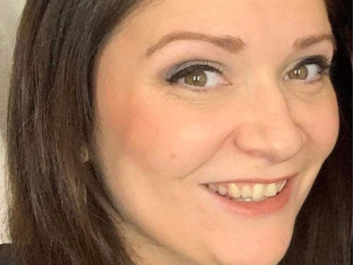 Marelle Sturrock – latest: Manhunt for missing partner after pregnant teacher found dead in flat